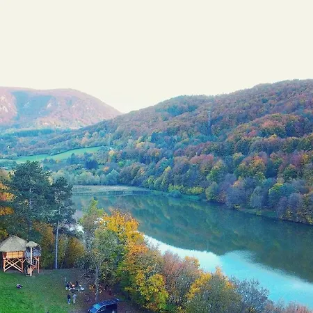 Luksusowy namiot Pine Point Trenczyńskie Cieplice
